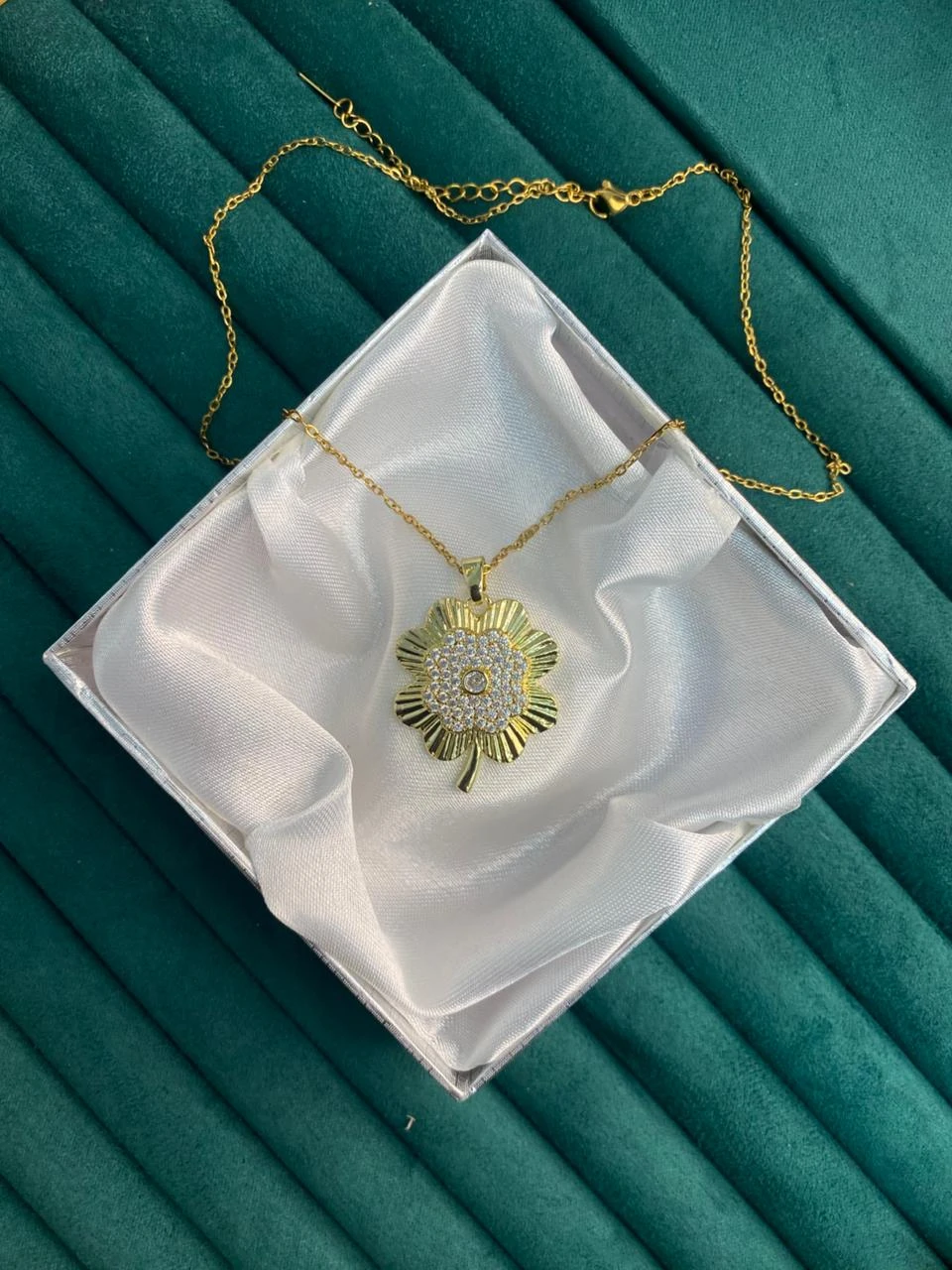 Ladies Necklaces-mm331