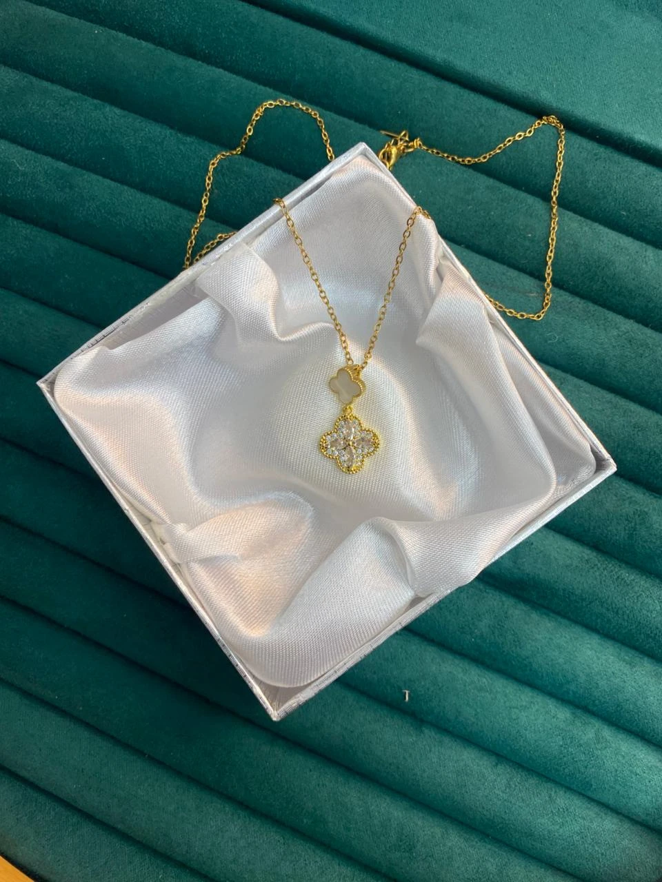 Ladies Necklaces-mm332